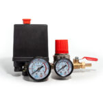 Реле давления 200V — 1/4″ F x 4 с редуктором, с манометрами, предохранительным клапаном и 2 краниками