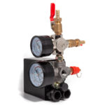 Реле давления 200V — 1/4″ F x 4 с редуктором, с манометрами, предохранительным клапаном и 2 краниками — изображение 4