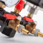 Реле давления 220В 1/4″ с манометром, предохранительным клапаном и 2 кранами (подключение снизу 1/2″) — изображение 6