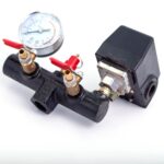 Реле давления 220В 1/4″ с манометром, предохранительным клапаном и 2 кранами (подключение снизу 1/2″) — изображение 2